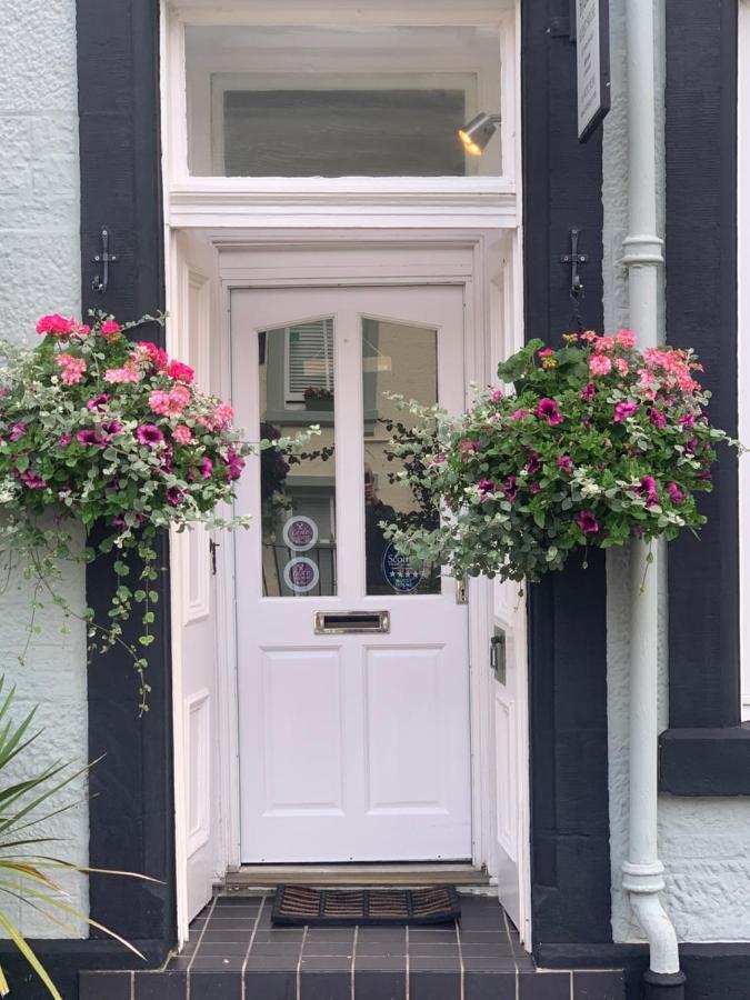 Bythesea Guest House Ayr Eksteriør billede