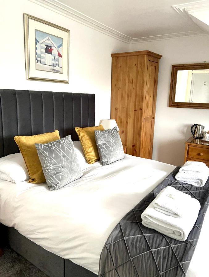 Bythesea Guest House Ayr Eksteriør billede
