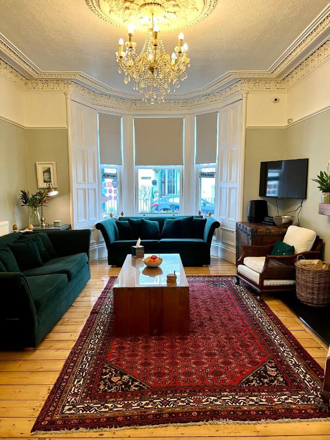Bythesea Guest House Ayr Eksteriør billede