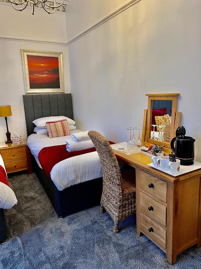 Bythesea Guest House Ayr Eksteriør billede